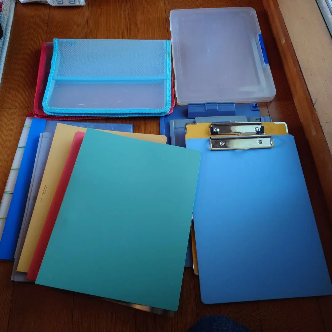 Thumbnail of Office supplies set, bulk sale