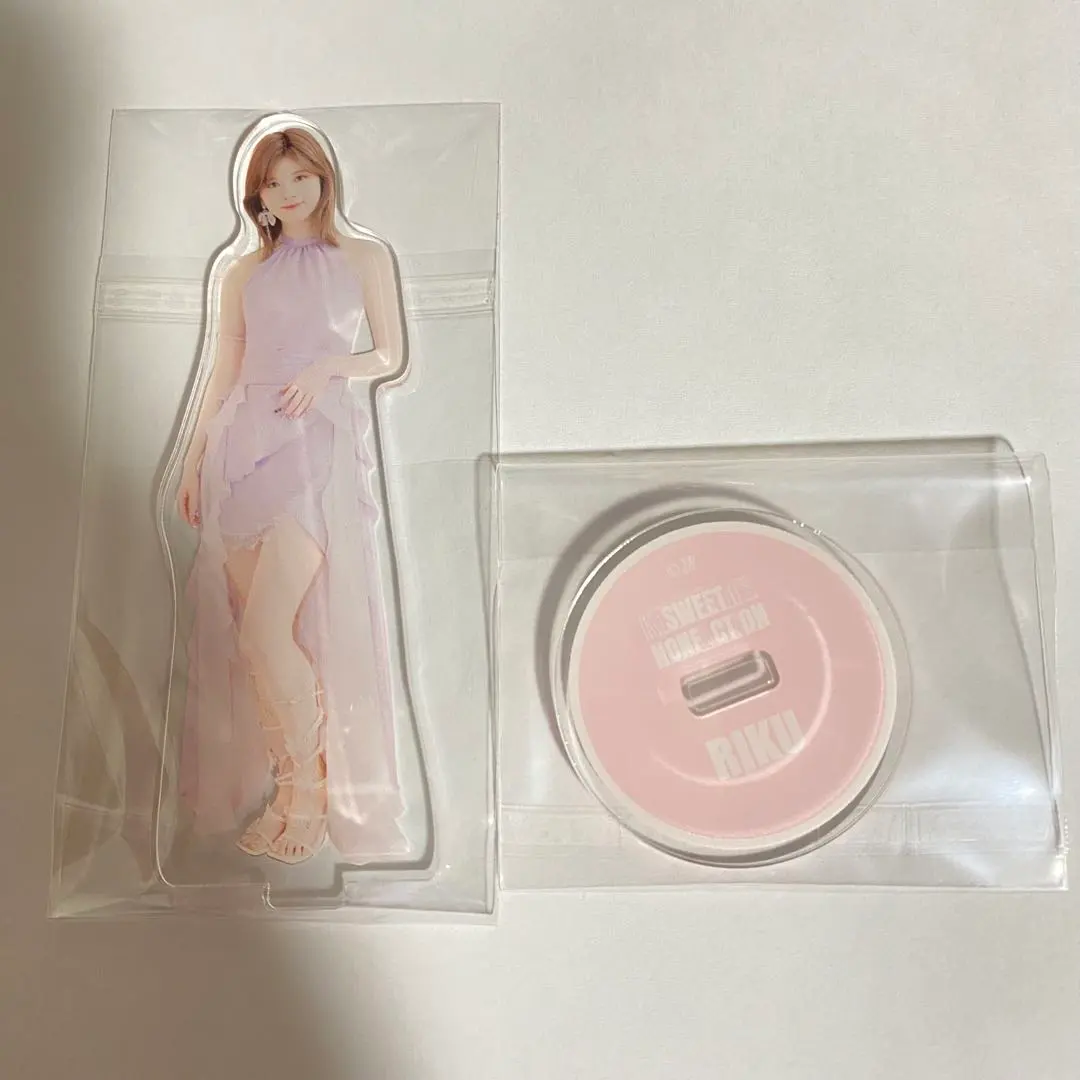 NiziU Riku 亞克力立牌 SWEET NONFICTION 的縮圖