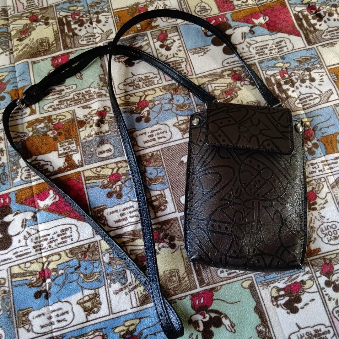 ヴィヴィアンウエストウッド　スマホホルダー　タイガー 美品☆Vivienne Westwood ヴィヴィアン スマホホルダー タイガー