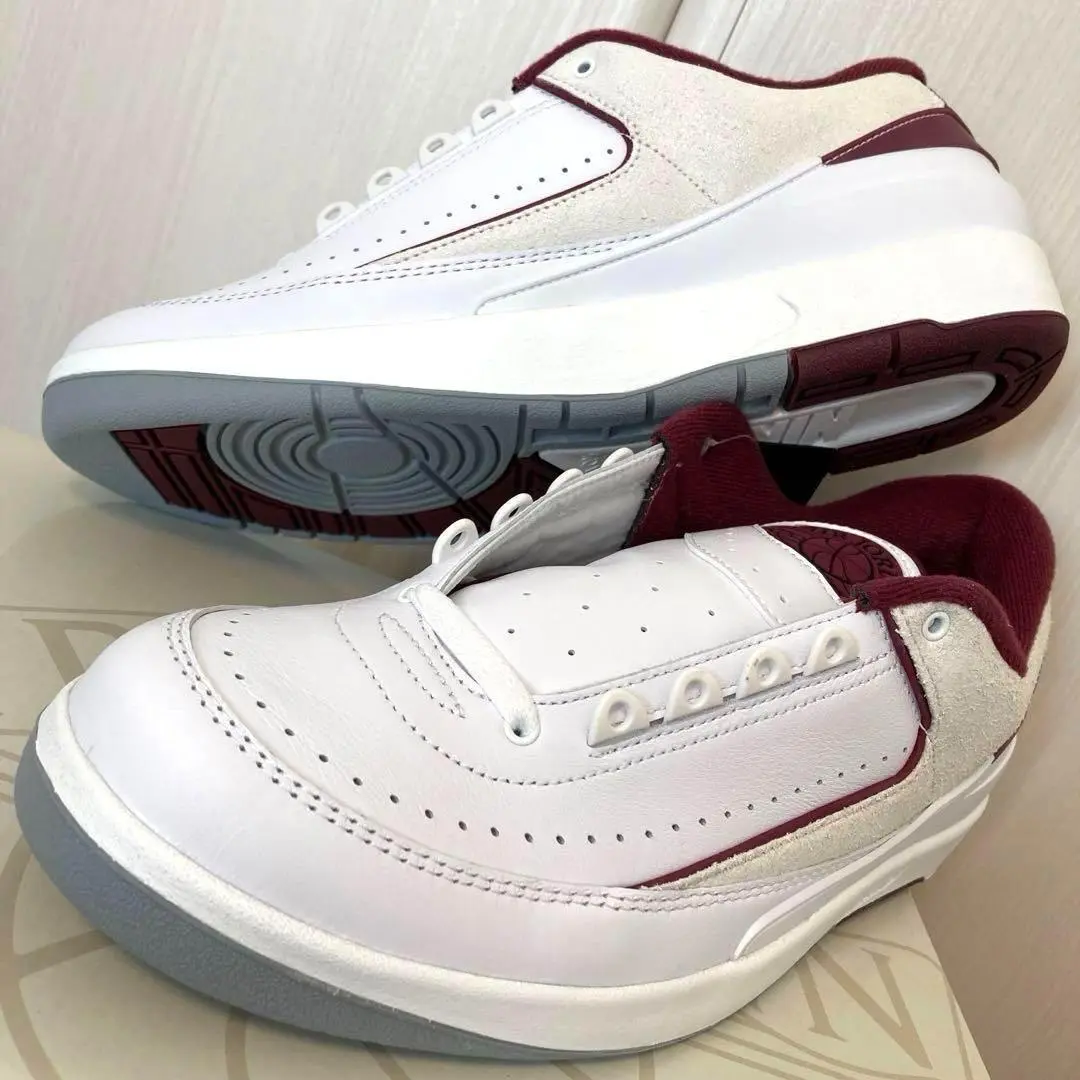 NIKE Air Jordan 11 Retro Cherry / 新品タグ付き Jordan 11 Retro High Cherry for Sale | Authenticity
