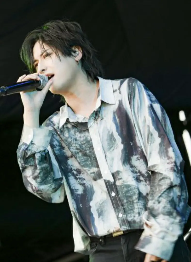 Thumbnail of Daishi Uehara (WANDS) - Worn - Patterned Long Sleeve Shirt - Zigzag - Miyavi-sama