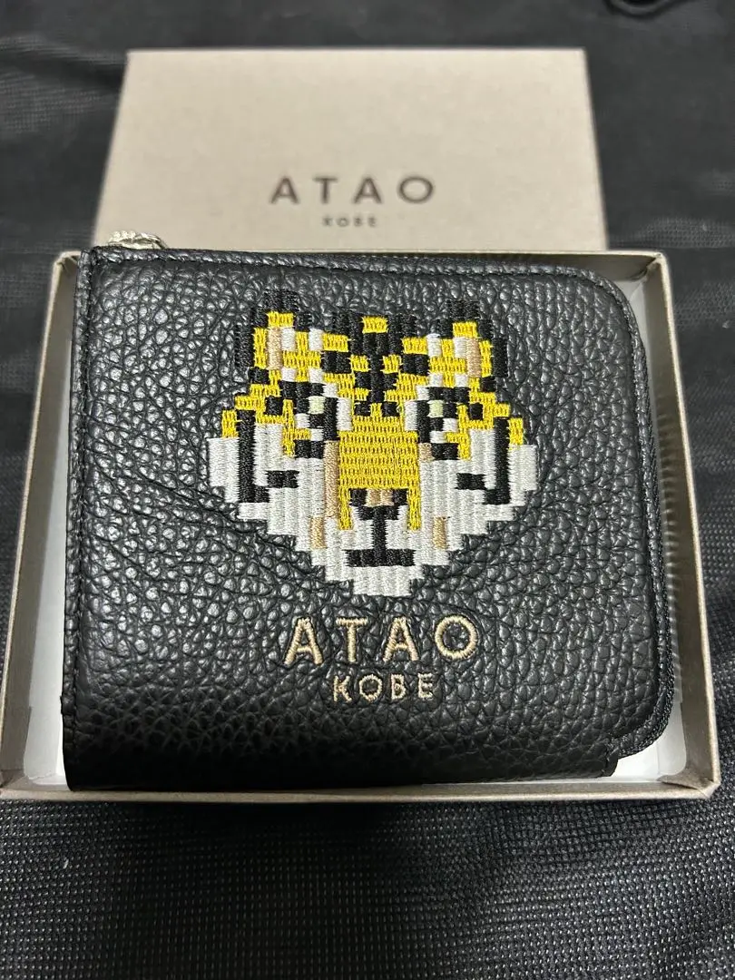 ATAO 白狐　刺繍 グレー　折り財布　ZOO ATAO（アタオ）ミニ財布ZOO CHESS 「白狐」