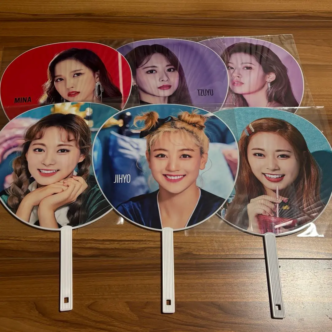 Thumbnail of TWICE Uchiwa Set