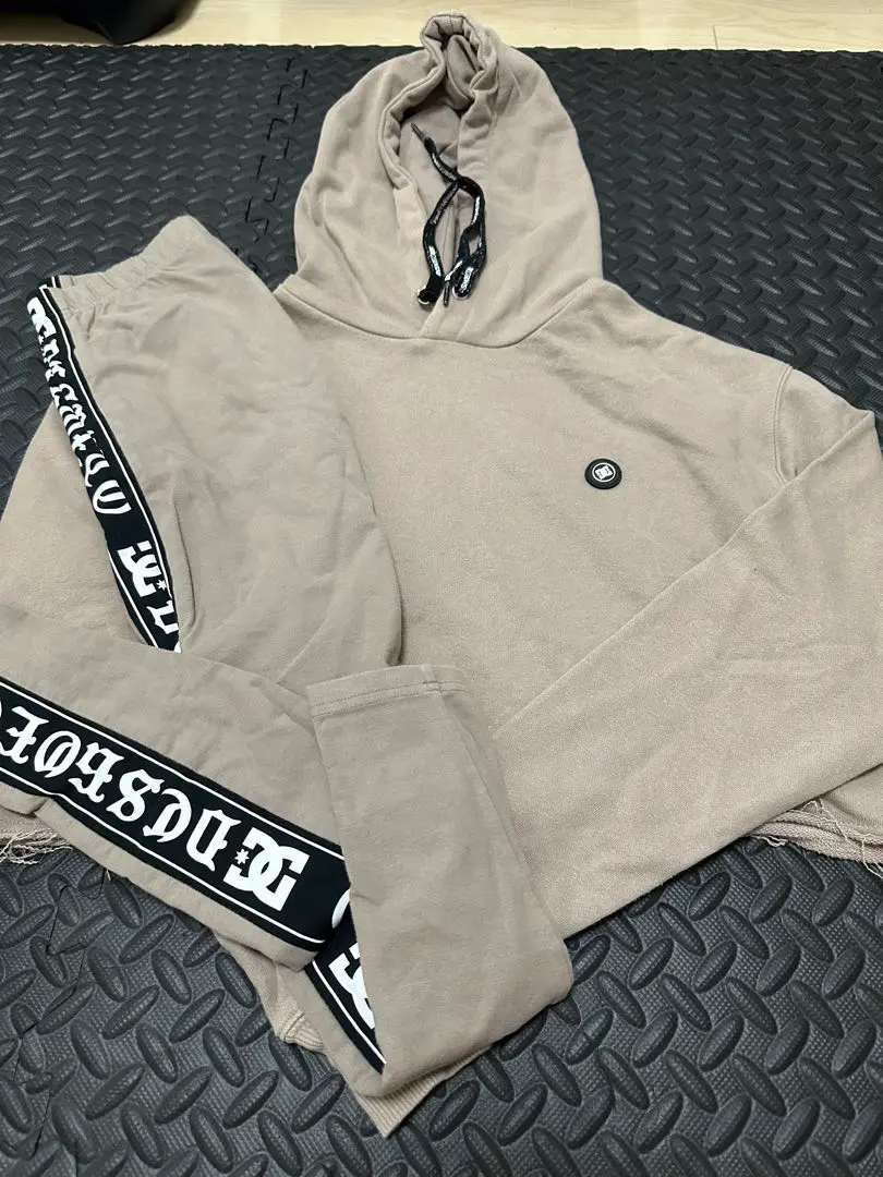 yuさん専用GYDA×DCコラボ ブラック パーカー パンツ セットアップ GYDA DC コラボ セットアップ 黒