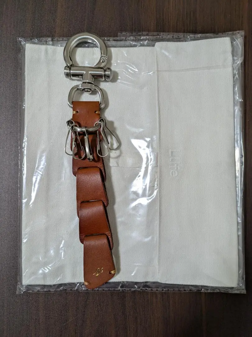 2025年最新】lLIFE leather key chainの人気アイテム - メルカリ