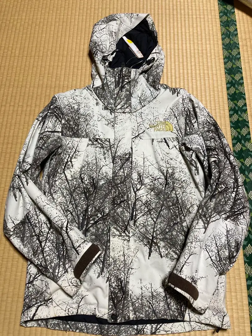 2025年最新】northface swaggerの人気アイテム - メルカリ