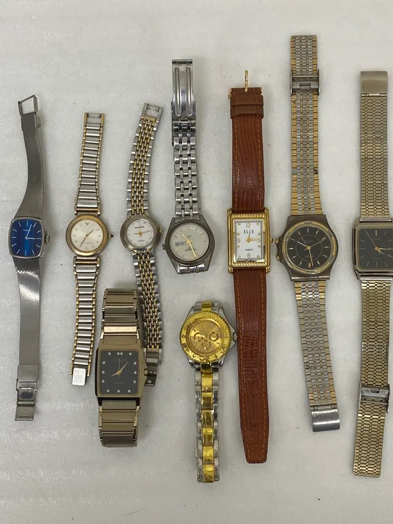 Thumbnail of 3-2451 Men's and Women's Watches Compilation