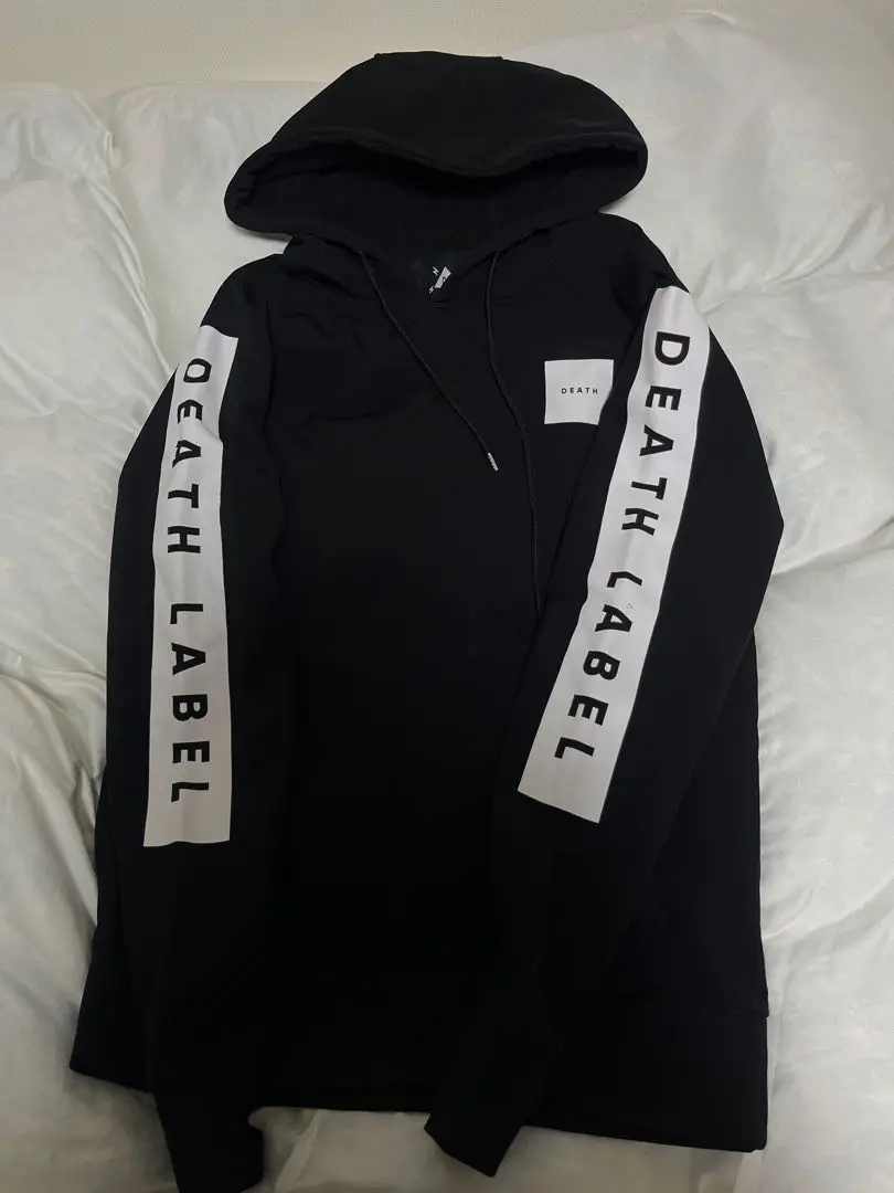 新品未使用DEATH LABEL ボンディング ブラック Mサイズ 撥水パーカー 新品未使用DEATH LABEL ボンディング ブラック Mサイズ 撥水