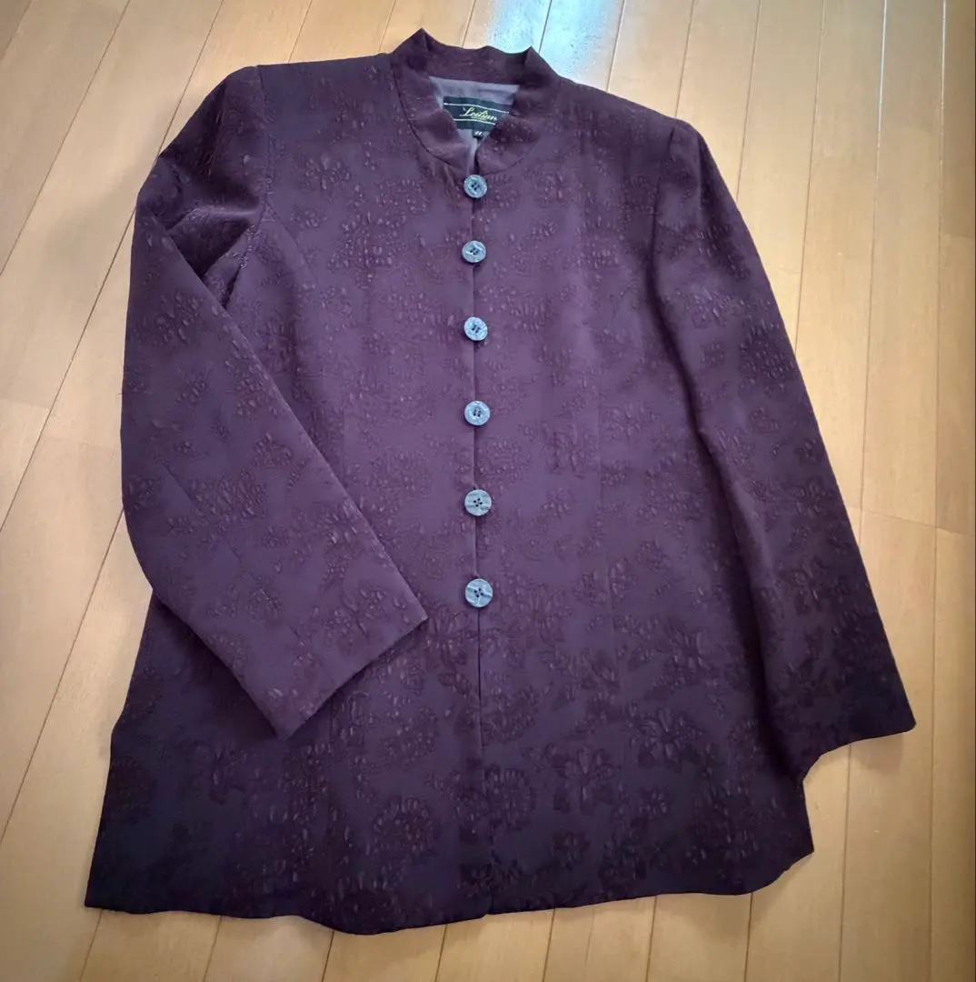 Thumbnail of Leilian jacket, floral pattern, size 11