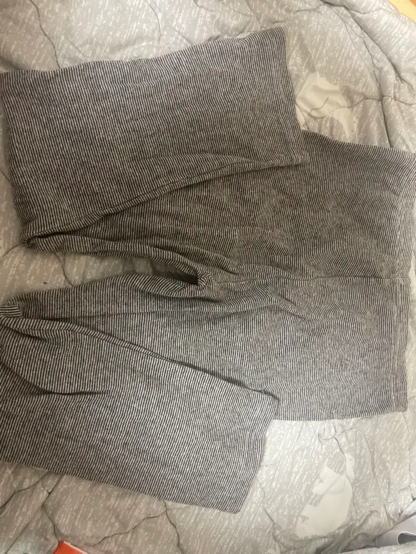 女士緊身褲 的縮圖