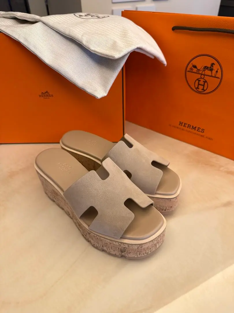 エルメス HERMES　レディスサンダル　エズ　カーフ 37 新品未使用 名東】【HERMES】エルメス エズ サンダル サイズ37 レザー