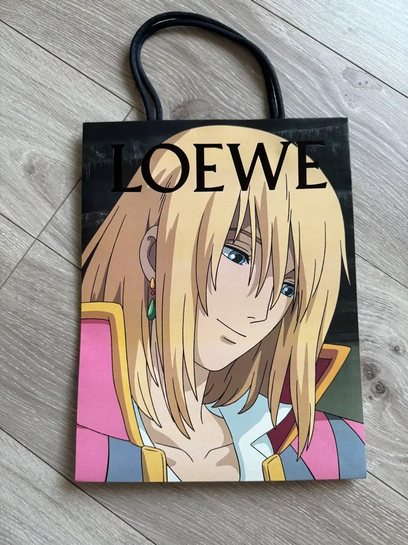 LOEWE ハウル ショッパー LOEWE - LOEWE ロエベ ショッパー 紙袋 ソフィー ハウルの通販