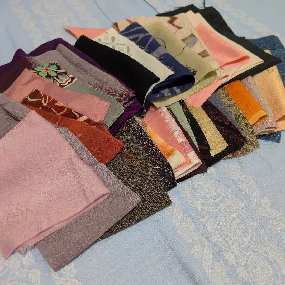 Thumbnail of Kimono Unraveling, Scrap Fabric, For Remaking, Small Pieces