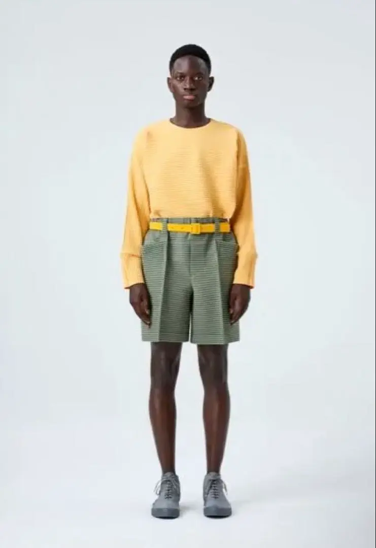 2025年最新】HOMME plisse ショートパンツの人気アイテム - メルカリ