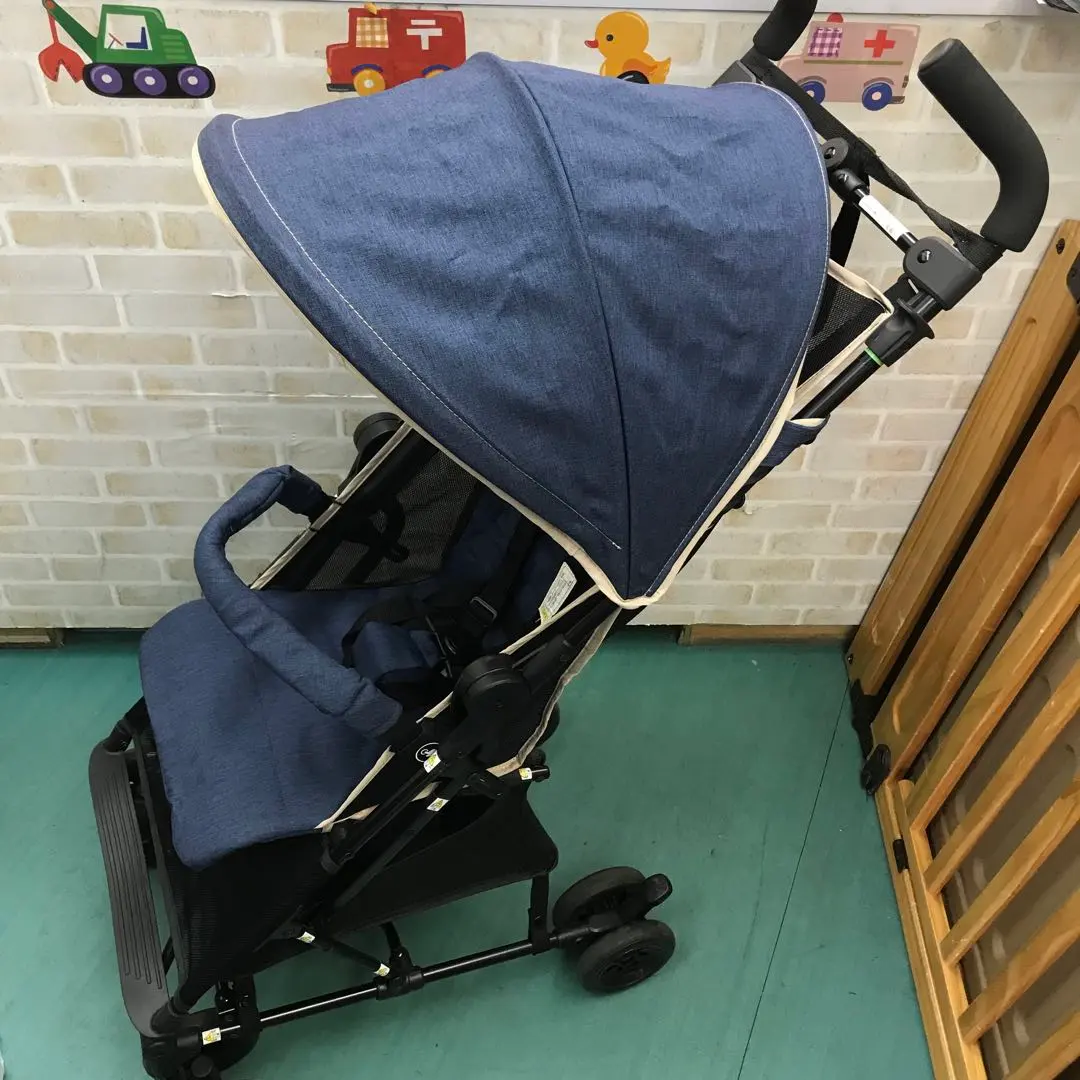 アルビス コンパクト2 折りたたみベビーカー ネイビー 4輪　取説あり アルビス コンパクト2 折りたたみベビーカー ネイビー 4輪取説あり