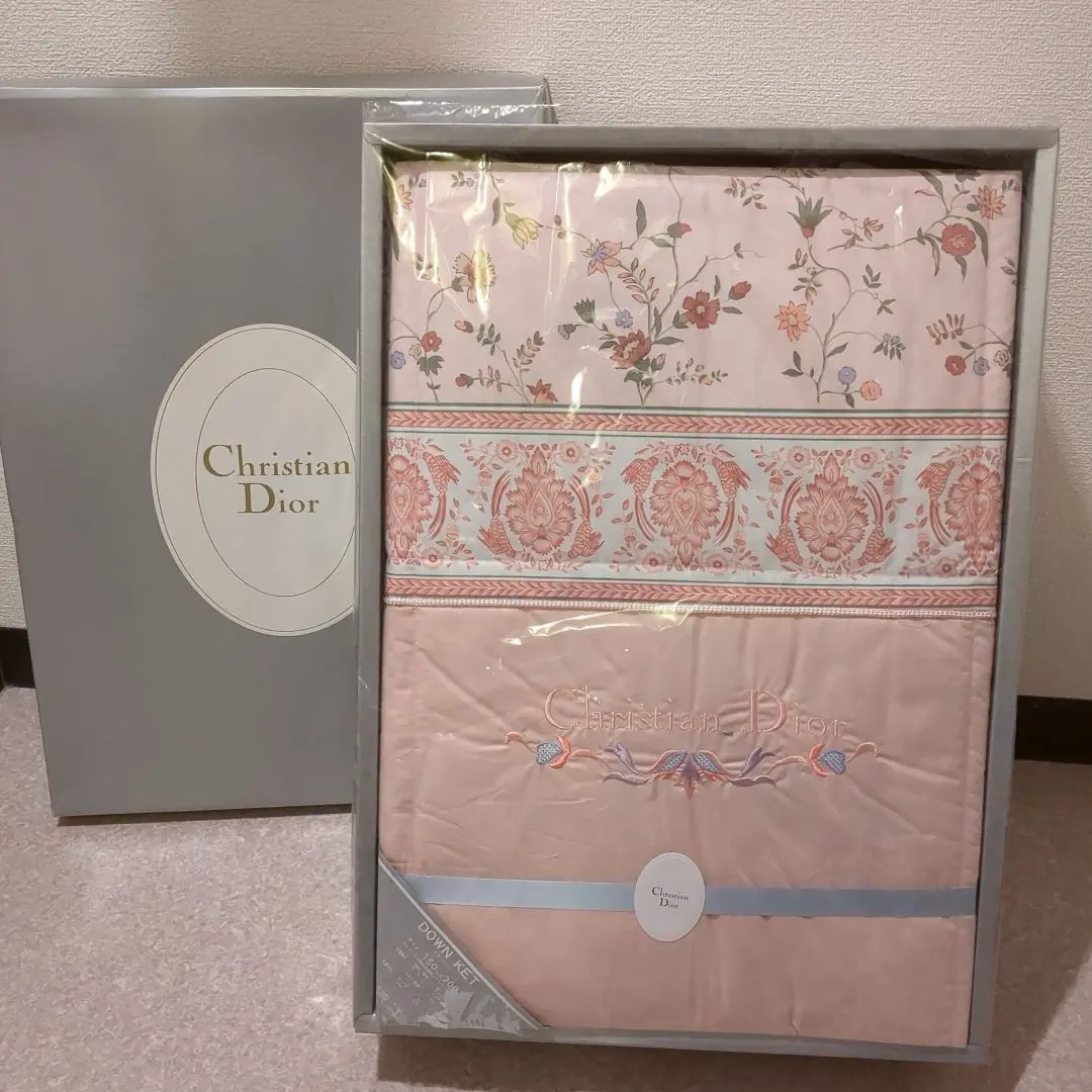 Christian Dior ダウンケット 150x200cm ディオール 布団 クリスチャン・ディオール ダウンケット 羽毛布団