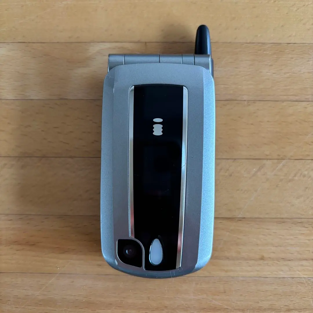 【ジャンク品】docomo mova F504iS 携帯電話・ACアダプター m21723556729_1.jpg?1740571091