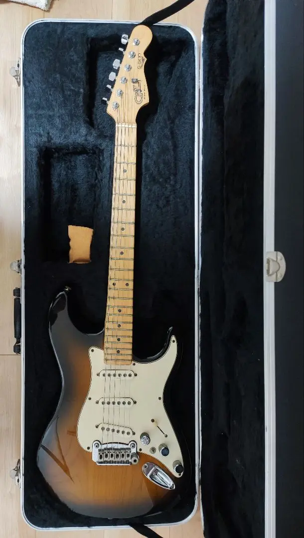【値下げしました】エレキギター G&L Tribute S-500 BBST/M 値下げしました】エレキギター G&L Tribute S-500 BBST/M