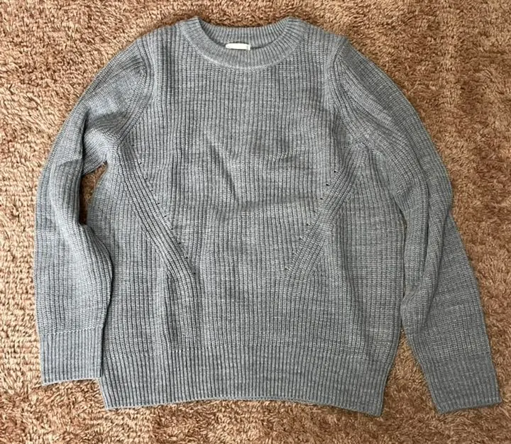 Thumbnail of ☺︎GU/Gray Knit TOP