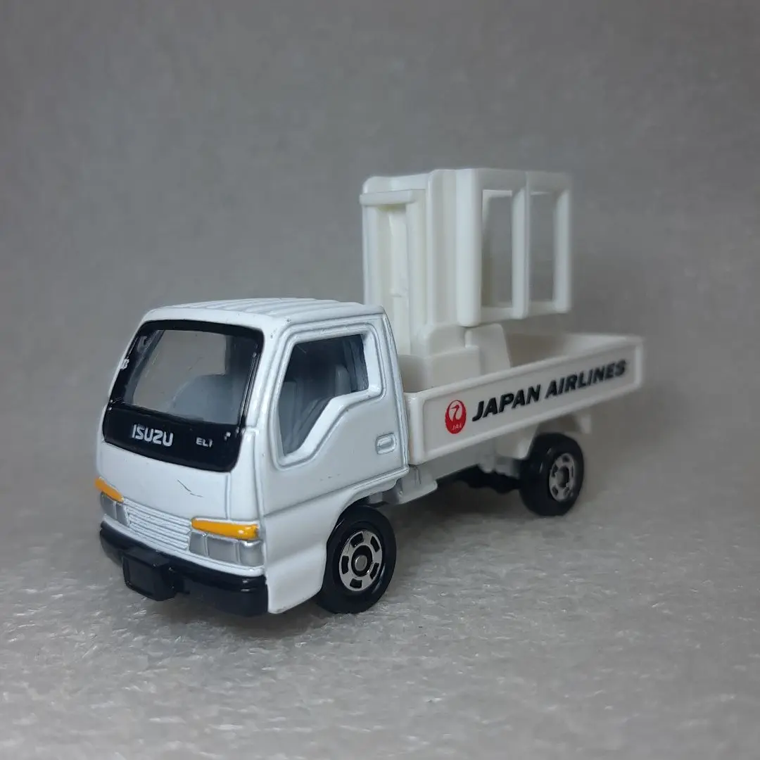 トミカ いすゞ エルフ 日本航空仕様 トミカ No.34 いすゞ エルフ 箱 | Toys”R”Us – Japan