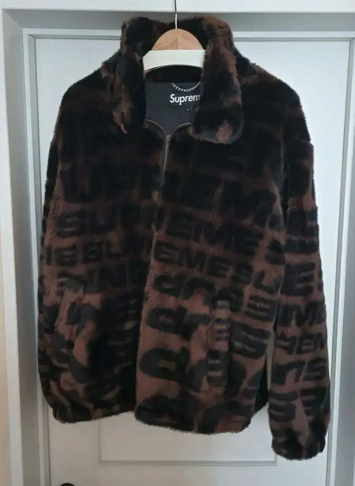 2025年最新】faux fur repeater bomberの人気アイテム - メルカリ