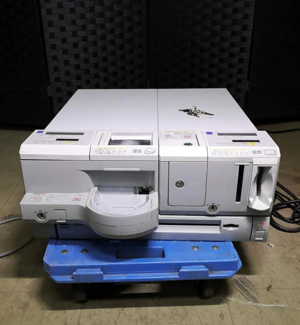 セルフレジ・セミセルフ　グローリー 自動釣銭機フロントカバー　新品未使用品！ 対面型のセルフレジ（クリニック向け）｜つり銭機｜製品