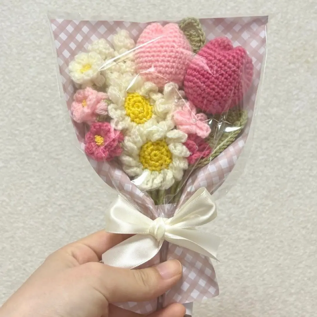 Thumbnail of Yarn bouquet, flowers that don't wither, crochet, amigurumi, flower bouquet, artificial flowers, pink