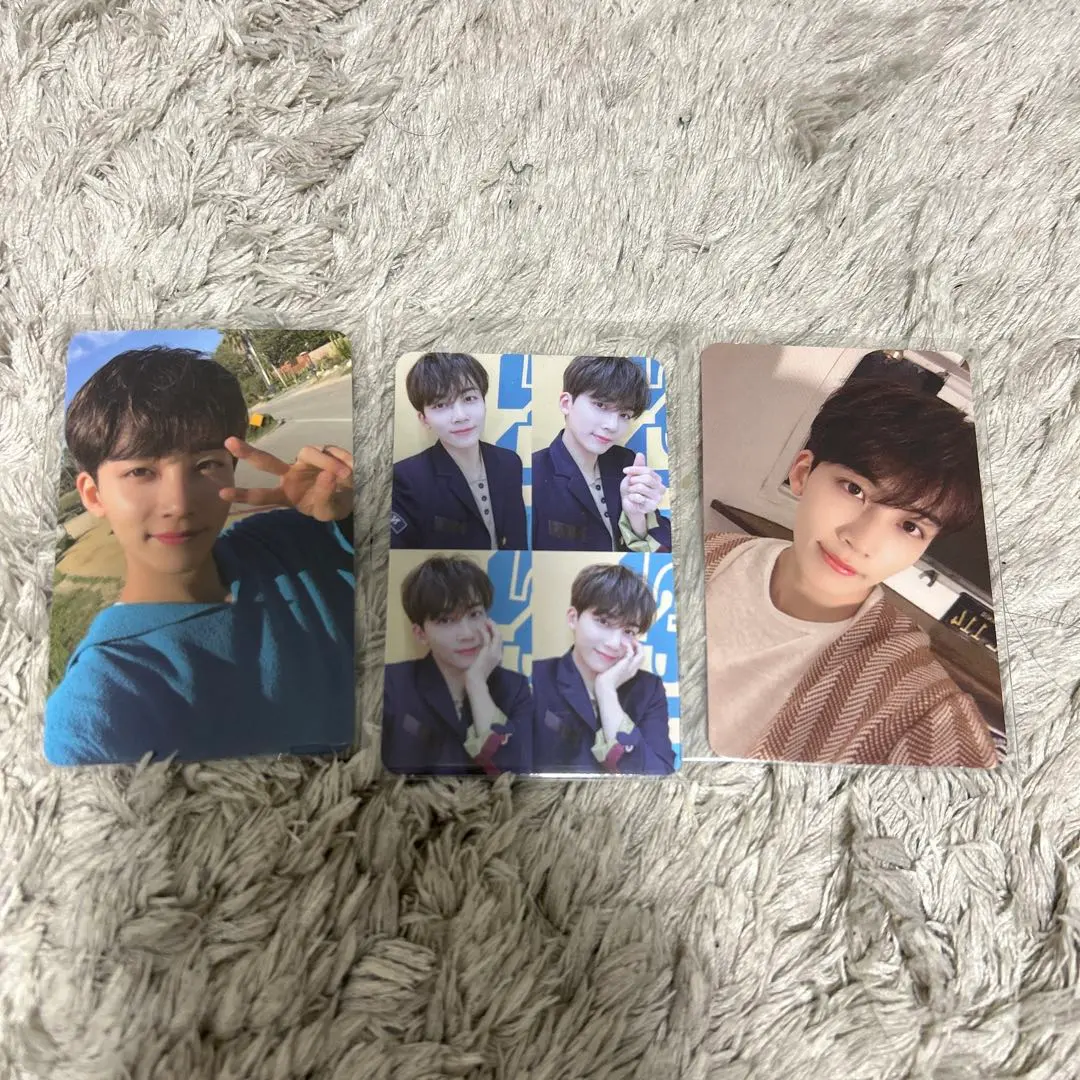 Thumbnail of SEVENTEEN Jeonghan Heng:garae Trading Cards - 3 cards