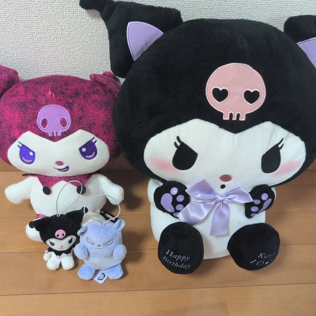 Thumbnail of Kuromi Plushie Set (with Mascot Bonus)
