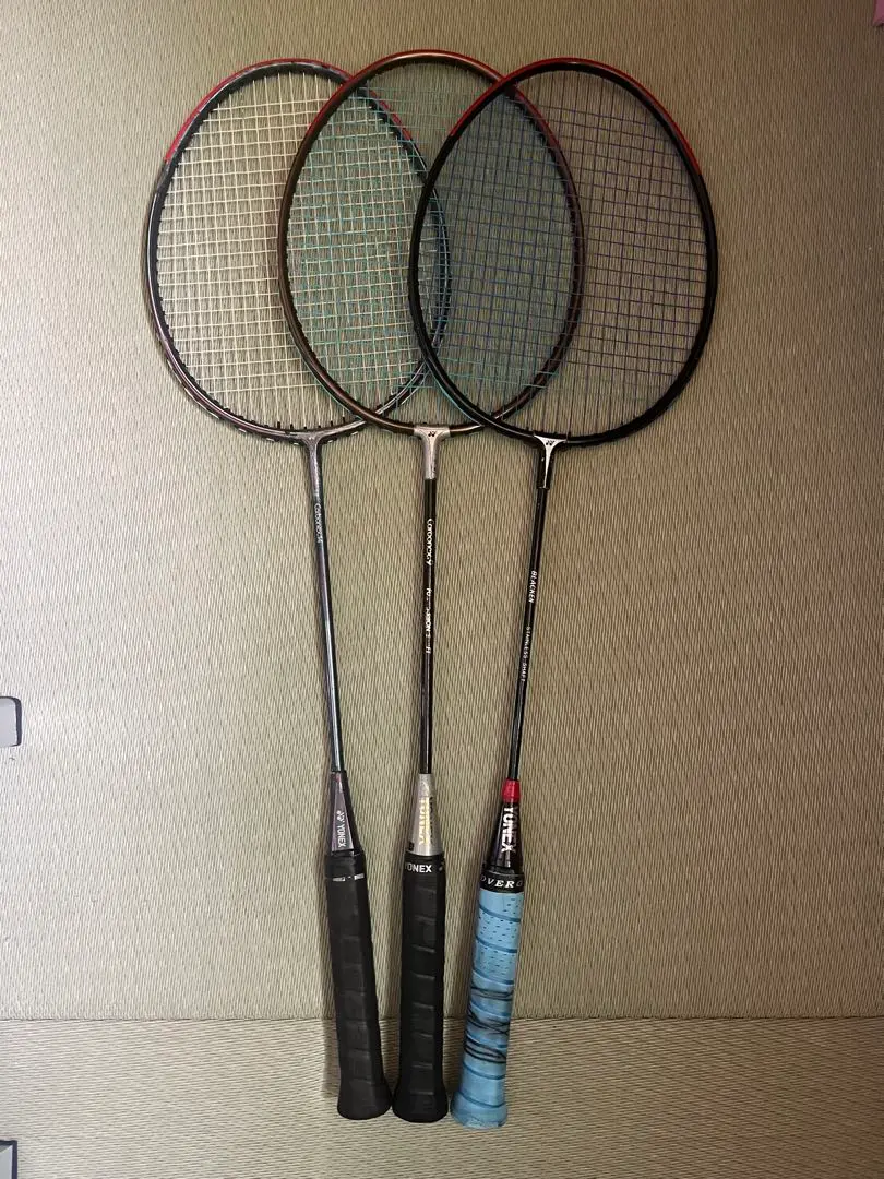 YONEX カーボネックス 9 バトミントンラケット　ブラック　ゴールド 2025年最新】yonex カーボネックス9の人気アイテム - メルカリ