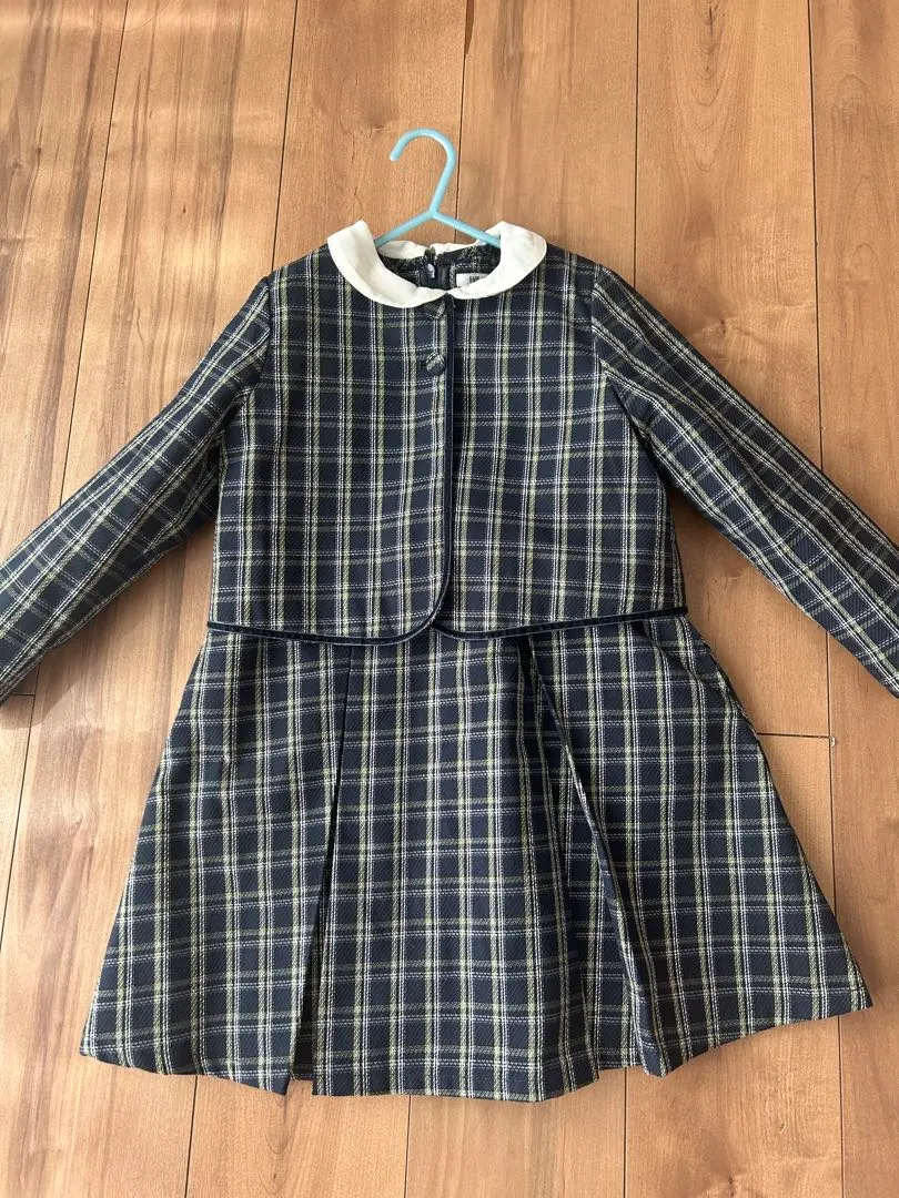 Thumbnail of Navy formal wear, Beams, size 120, beautiful condition