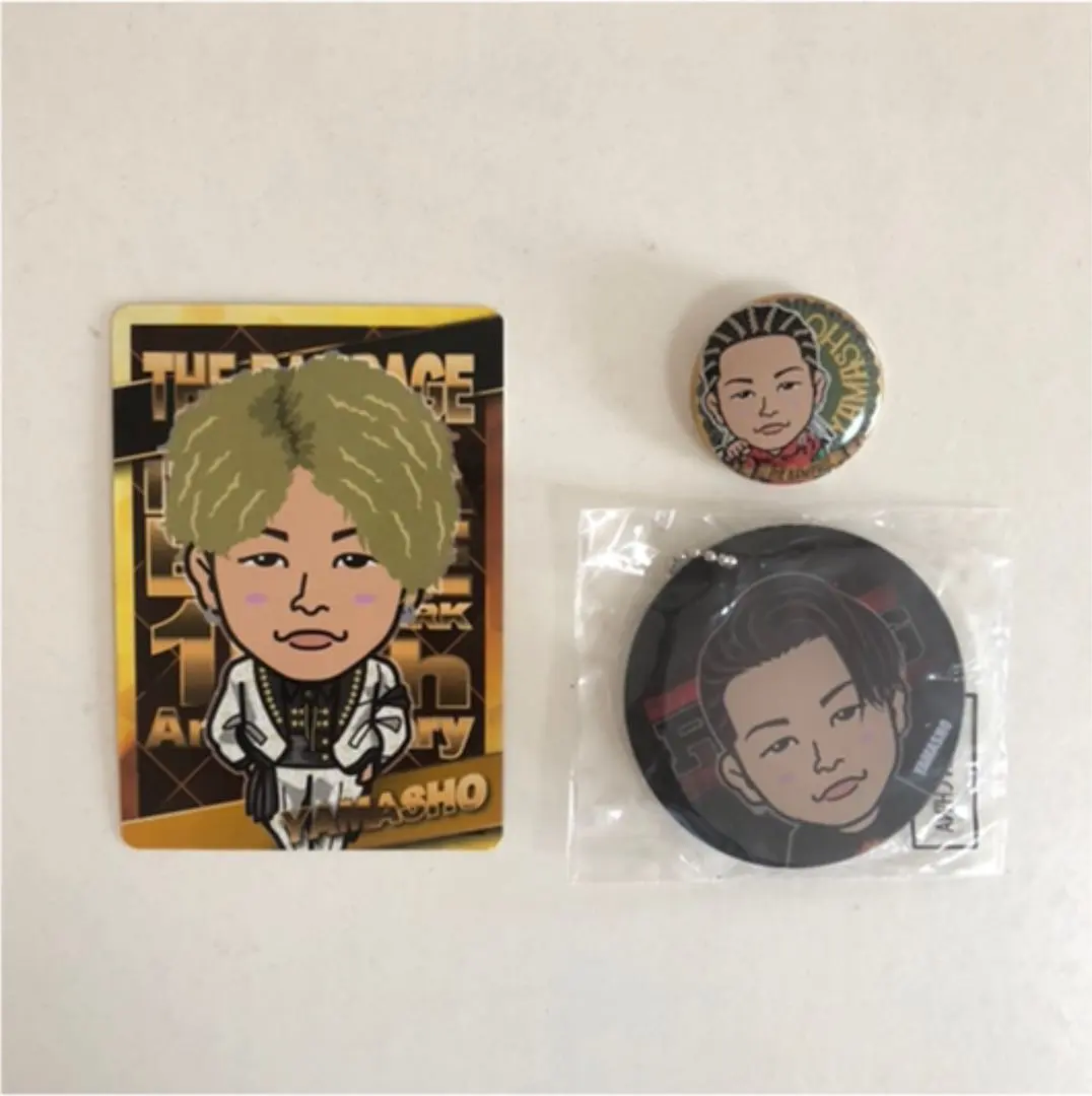 Thumbnail of RMPG Shogo Yamamoto can badge, signed card, acrylic mirror