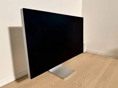 田*夫様 Apple Pro Display XDR （標準ガラス）＋Pro S 在庫限り終了】Pro Display XDR - 標準ガラス - アスクル