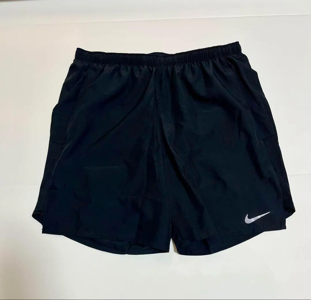 Thumbnail of Nike Challenger Men's 18cm Running Shorts - XL