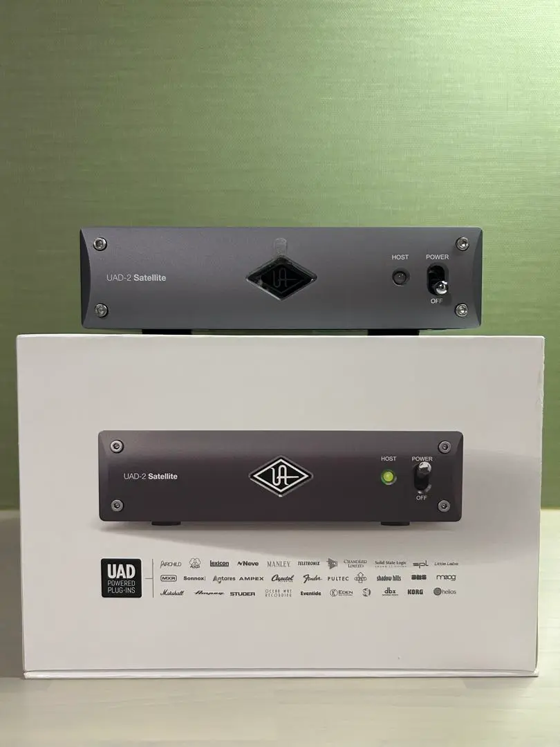 【最終値下げ価格】UAD-2 Satellite TB3 Quad Core UNIVERSAL AUDIO UAD-2 SATELLITE TB3 QUAD CORE 安心の日本正規
