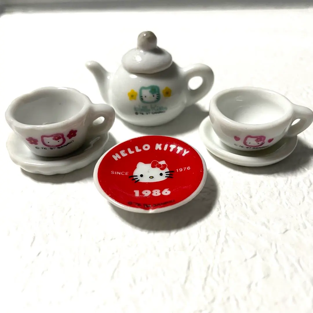 Thumbnail of Hello Kitty Miniature Ceramic Dishes