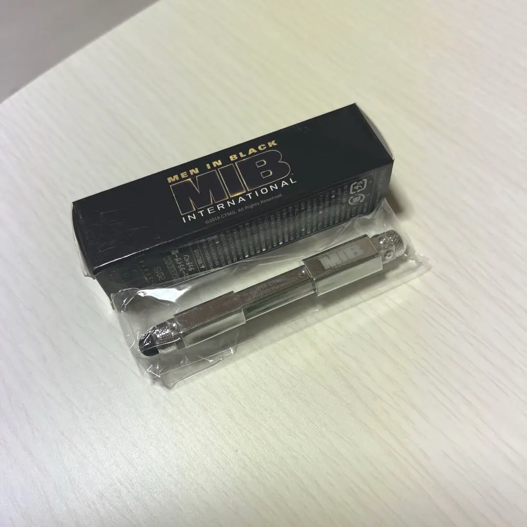 MIB3 ニューラライザー　キーホルダー　デッドストック MIB3 ニューラライザー キーホルダー デッドストック - メルカリ