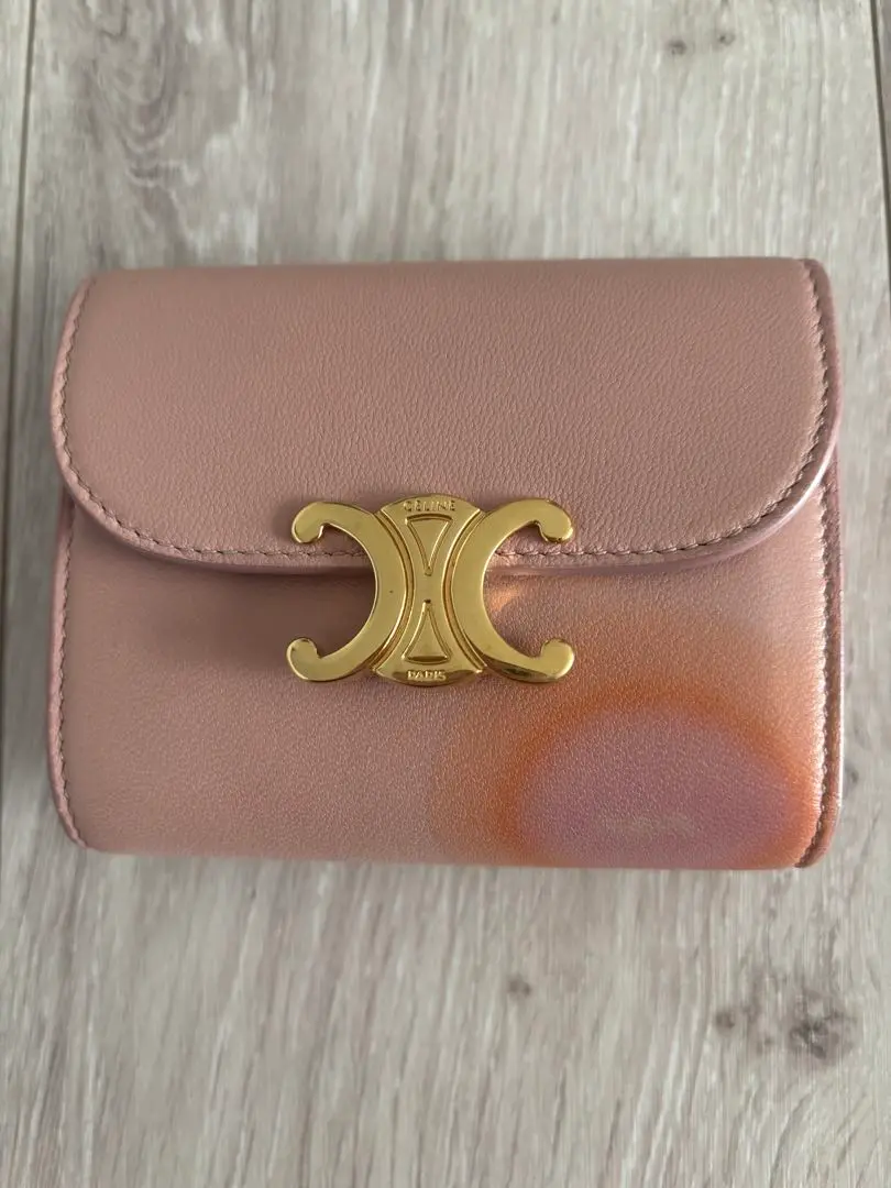 限定値下げ中⭐️【箱あり美品】セリーヌスモールトリオンフウォレット 2025年最新】celine トリオンフウォレットの人気アイテム - メルカリ