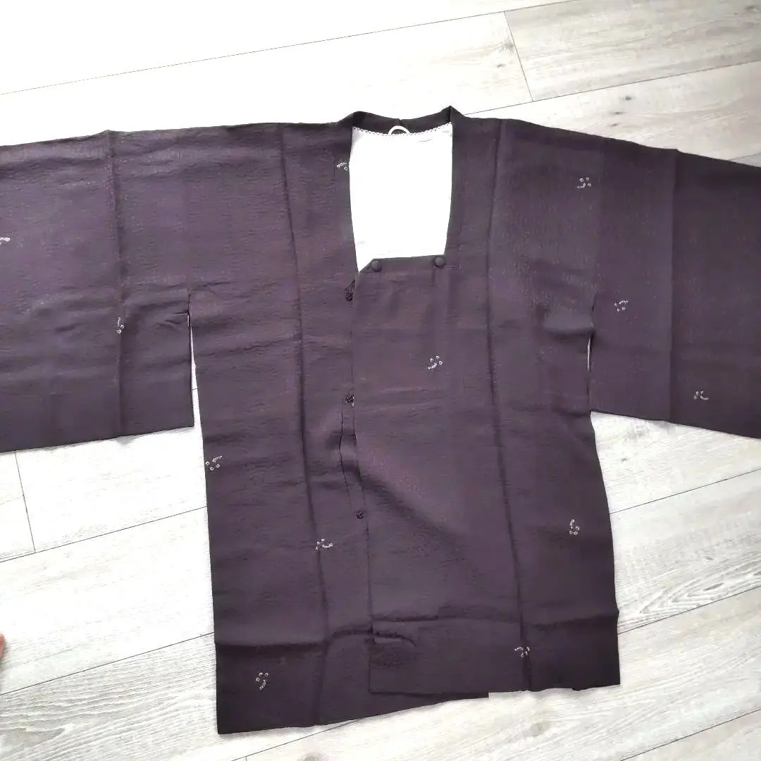 Thumbnail of Dark purple haori with tie-dye pattern
