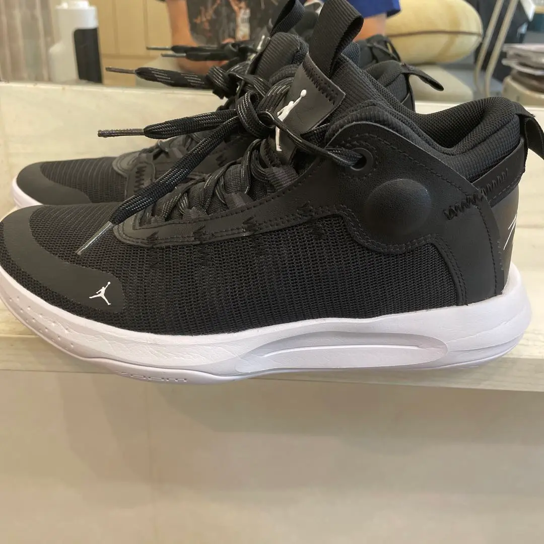 シューズ(男性用) AIR JORDAN XXXII(32) PF AH3348-105 28cm JORDAN BRAND AIR JORDAN XXXII PF BLACK/UNIVERSITY RED