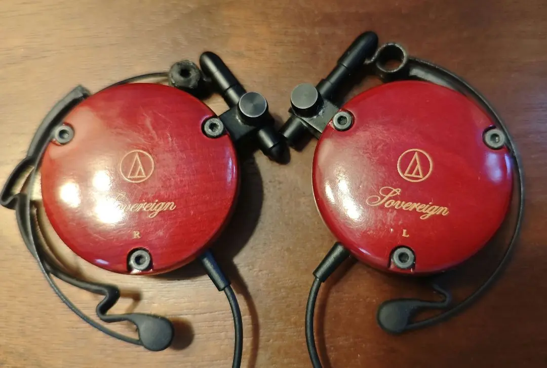 美品　audio technica WOOD ATH−EW９ Audio Technica ATH-EW9 Wooden Wood Ear Fit Clip-On