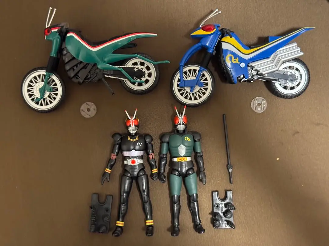SHODO 仮面ライダーブラック　ブラックrx バトルホッパー　アクロバッター Amazon.co.jp: TAMASHII NATIONS 装着変身EX バトルホッパー