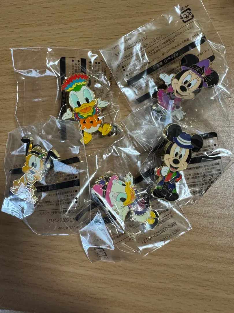 Thumbnail of ☆ Jungle Carnival Tokyo Disneyland Pin Badge Set Halloween