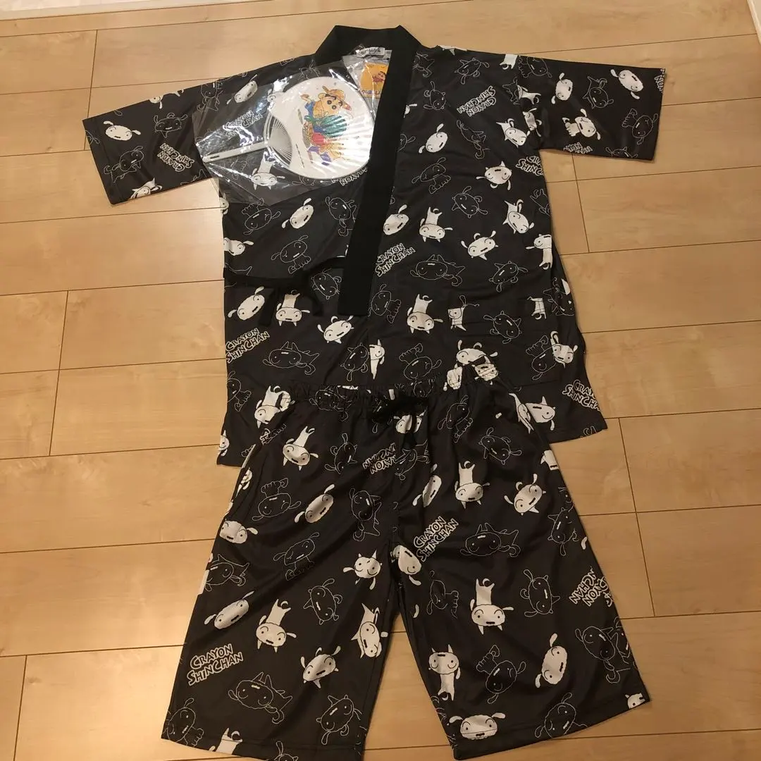 Thumbnail of Crayon Shin-chan Jinbei (Japanese summer wear) - Size M
