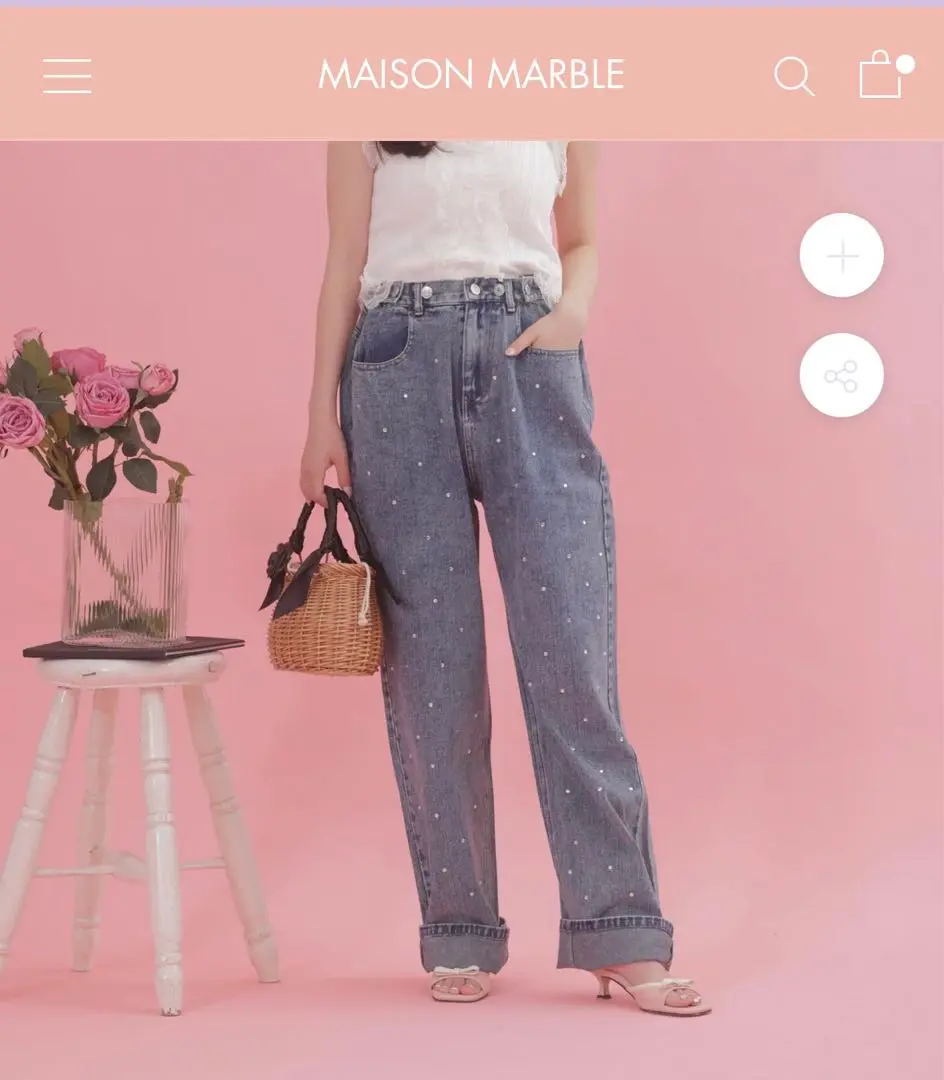 新品タグ付 MAISON MARBLE ビジューデニムパンツ MAISON MARBLEデニムのすべて】着痩せと履きやすさを追求した