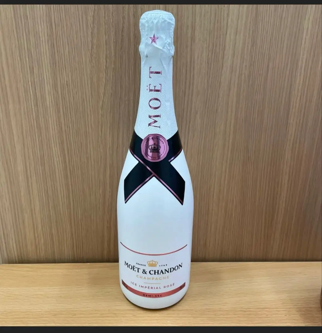 3本　　モエアイス　モエシャンドン　アイス モエ・エ・シャンドン アイス | お酒買取専門店JOYLAB｜高価買取