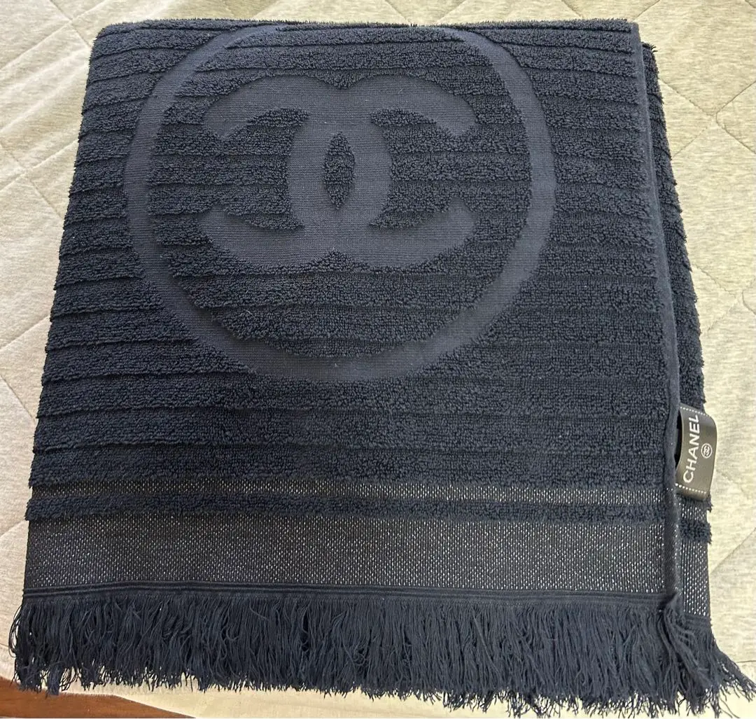 ♥CHANEL♥シャネル♥大判タオルフリンジ付き新品♥タオルケットラグエルメス ♥CHANEL♥シャネル♥大判タオルフリンジ付き新品♥タオルケット