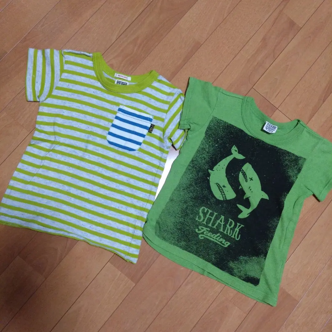 Thumbnail of T-shirt