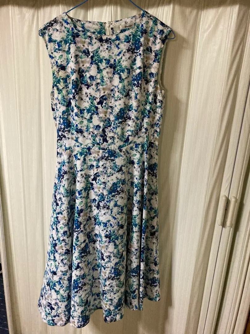 Thumbnail of 4 sleeveless dresses