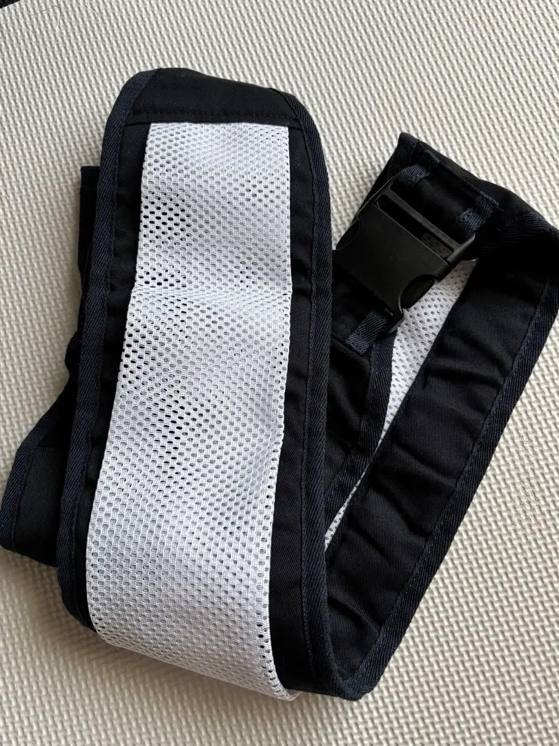Thumbnail of Baby sling, mesh material, baby carrier